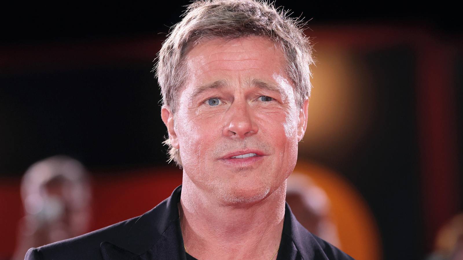 Brad Pitt’s Gritty Crime Thriller Is Officially #1 on HBO Max Brad Pitt’s Gritty Crime Thriller Is Officially #1 on HBO Max