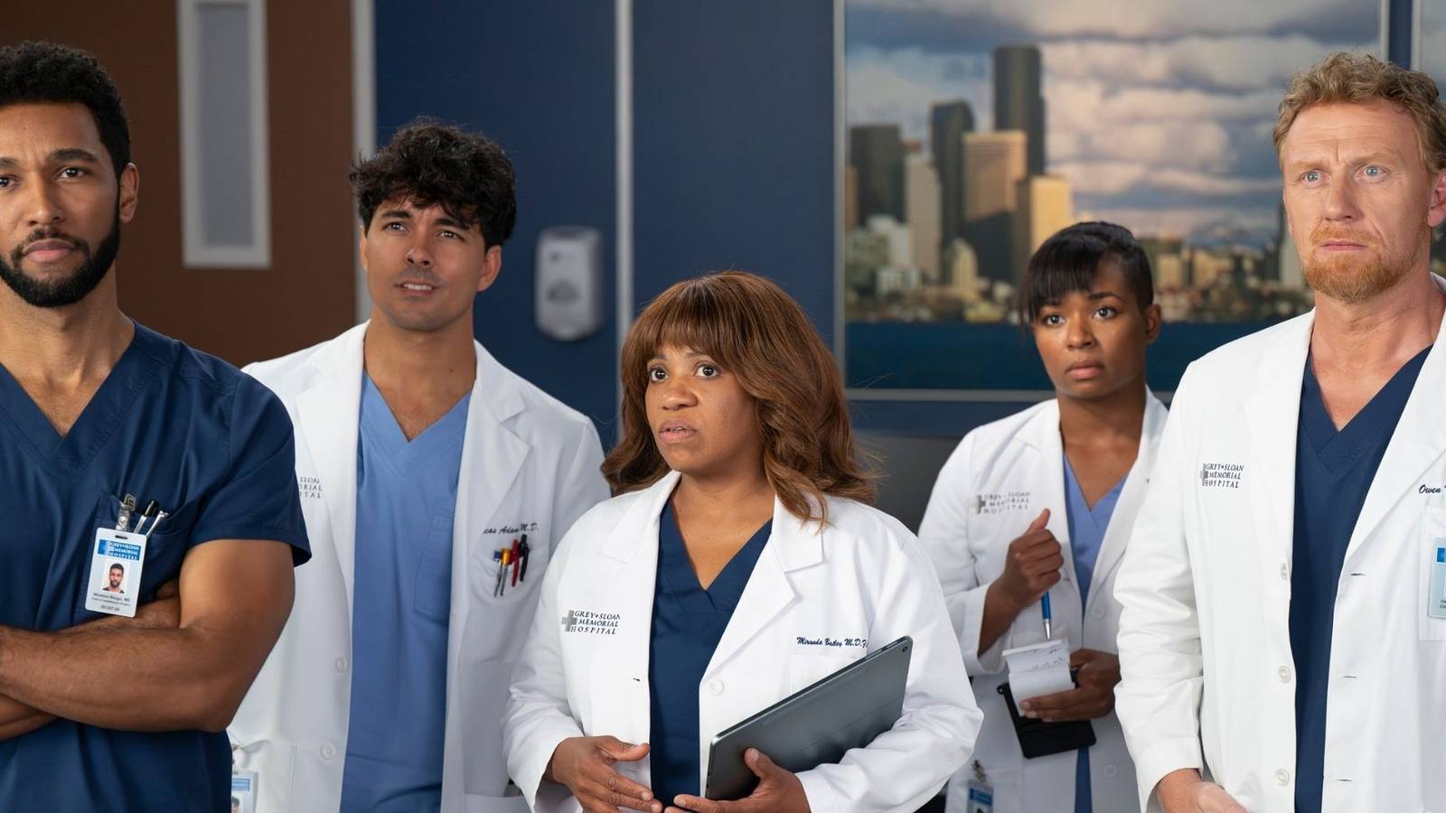 'Grey's Anatomy' Is Officially Losing 2 of the Medical Drama's Best Characters Very Soon