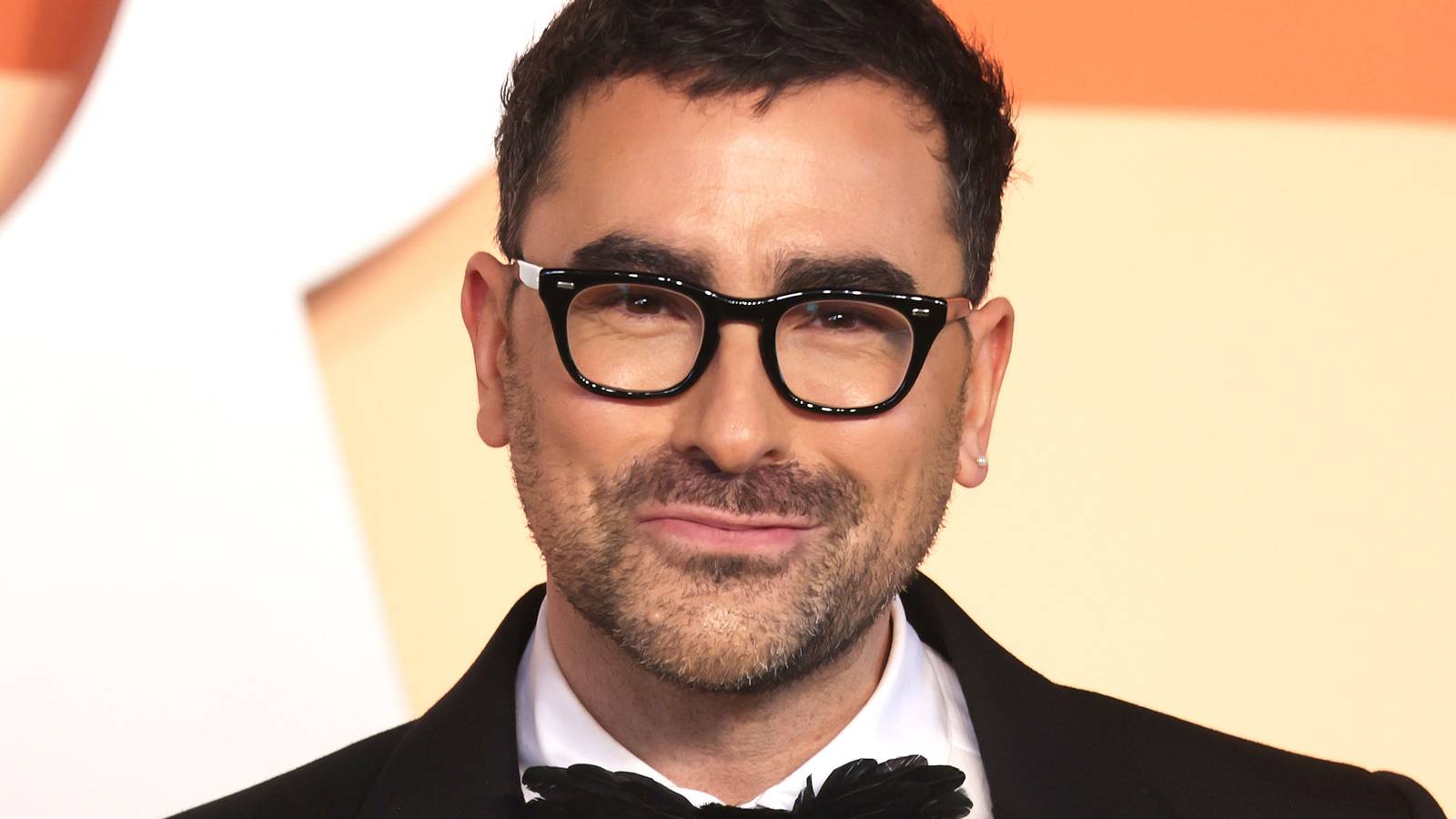 Dan Levy's Big Mistakes Netflix Trailer Drops