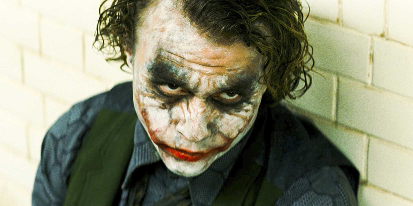 Heath Ledger in The Dark Knight (1)