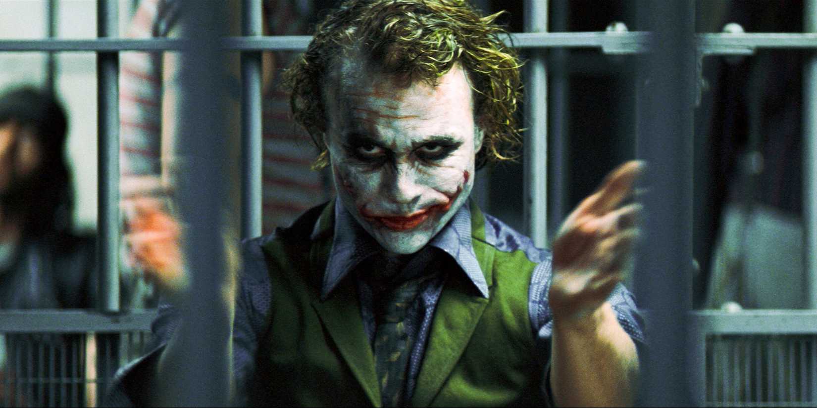 Heath Ledger in The Dark Knight (2) (1)