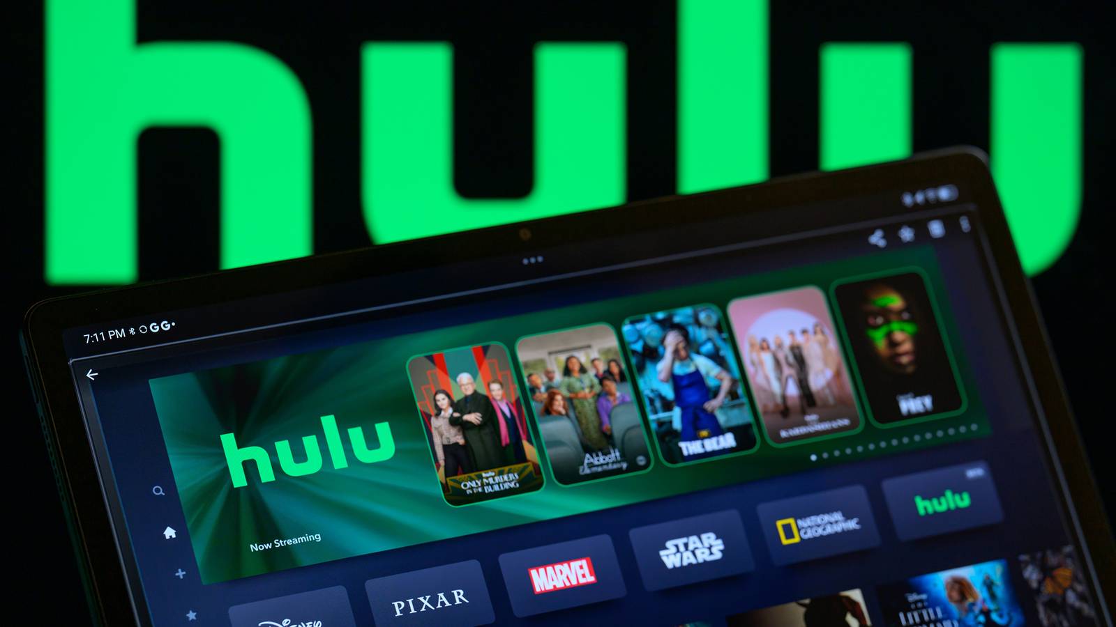 This New-to-Hulu Survival Horror Movie Deserves Its 93% RT Score