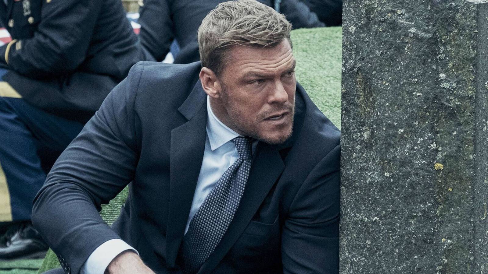 Prime Video’s Gritty 2-Part Crime Thriller Proves It's the Perfect Binge-Watch For ‘Reacher’ Fans