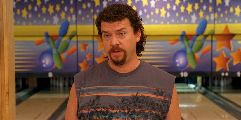 Kenny Powers (Danny McBride) standing in a bowling alley in 'Eastbound & Down.'