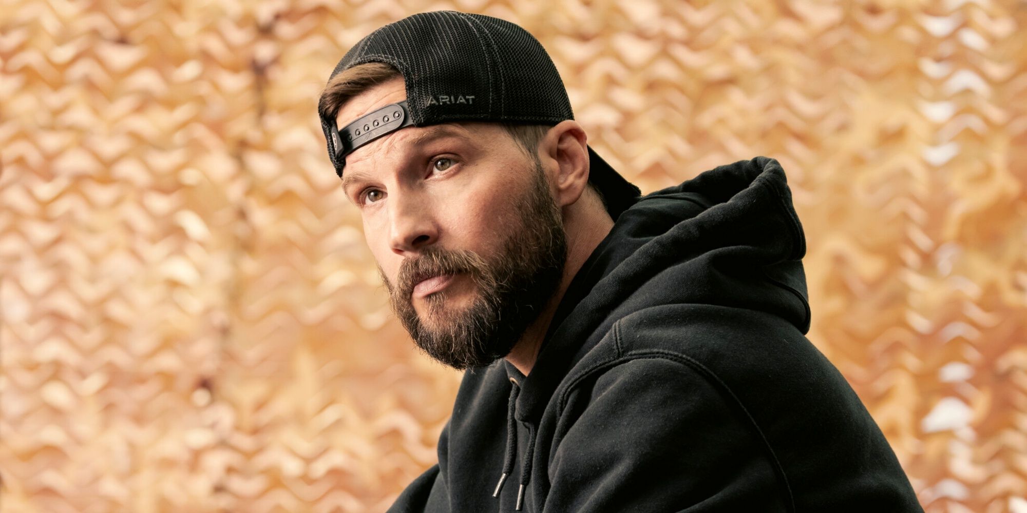 ‘Marshals’ Star Logan Marshall-Green Teases a Bumpy Road That Will Put a Wedge Between Cal and Kayce