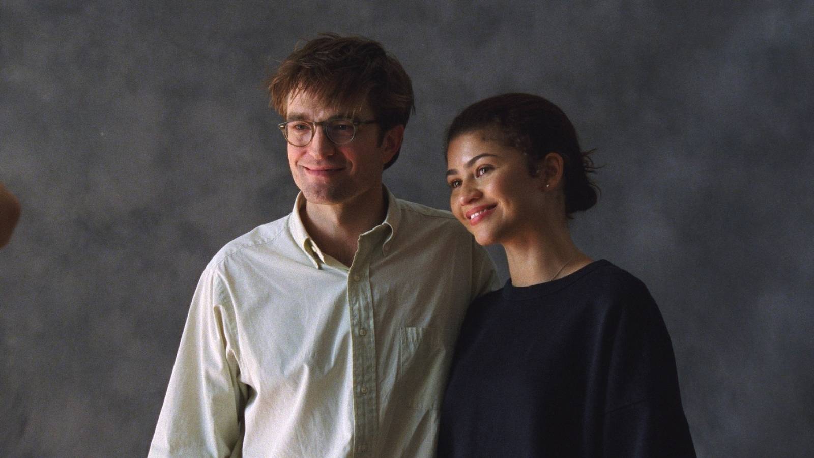 'The Drama' Review: Zendaya and Robert Pattinson Cordially Invite You to the Cringiest Wedding of the Year