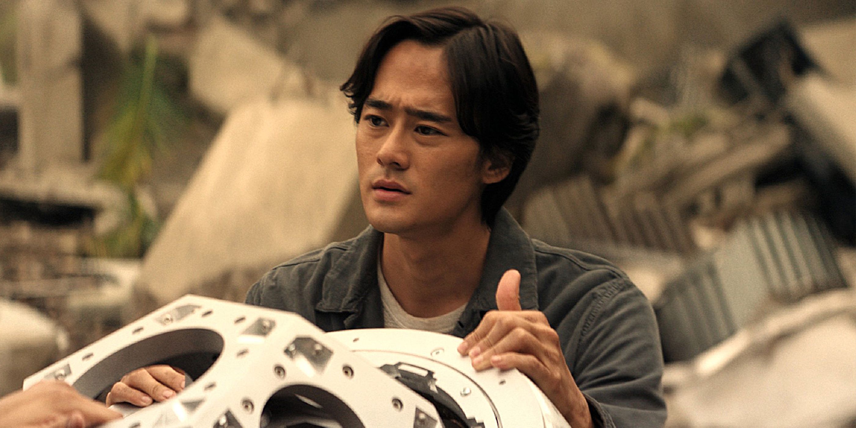 Apple TV's 2-Part Sci-Fi Blockbuster Is Officially Taking Over the World