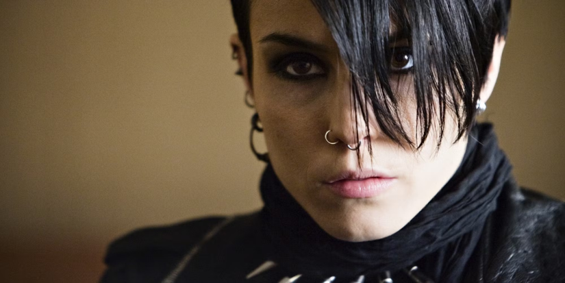 Lisbeth Salander looking intently ahead in The Girl With The Dragon Tattoo