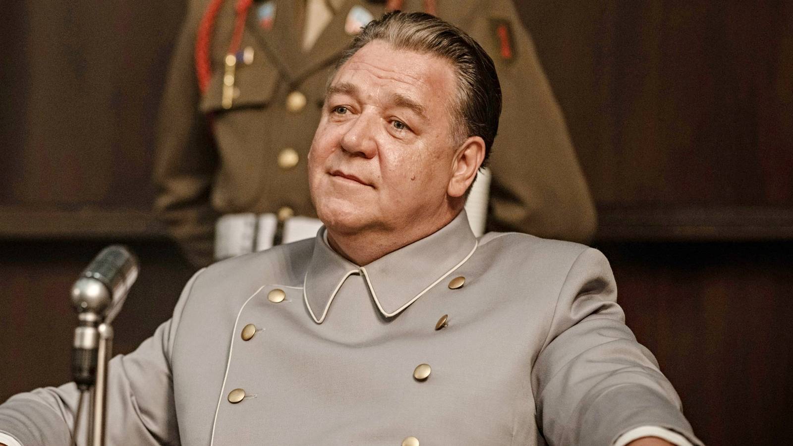 Russell Crowe's 148-Minute WWII Thriller Is an Instant Classic on Netflix