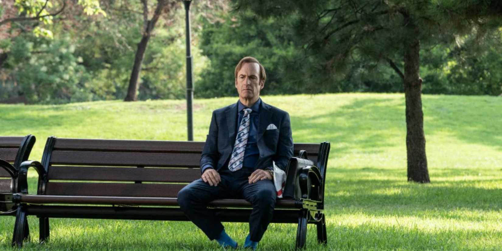 Saul (Bob Odenkirk) sitting on a bench in Better Call Saul, Plan and Execution