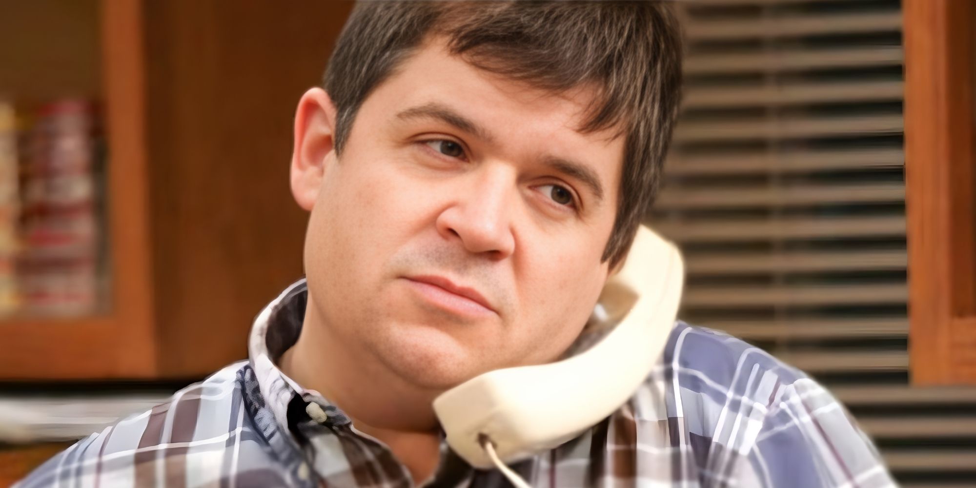 20 Years Ago, This 9-Part Sitcom Aired a Ridiculous Prank That No One Noticed