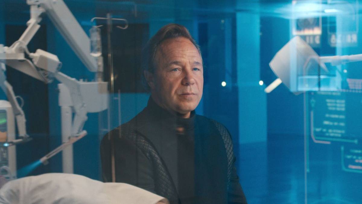Netflix’s 8-Part Sci-Fi Thriller Is Perfect From Start to Finish