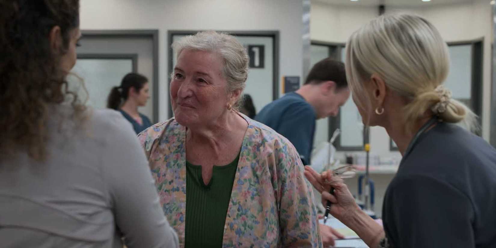 Monica shakes Dr. Al-Hashimi's hand while Dana talks to her on The Pitt Season 2