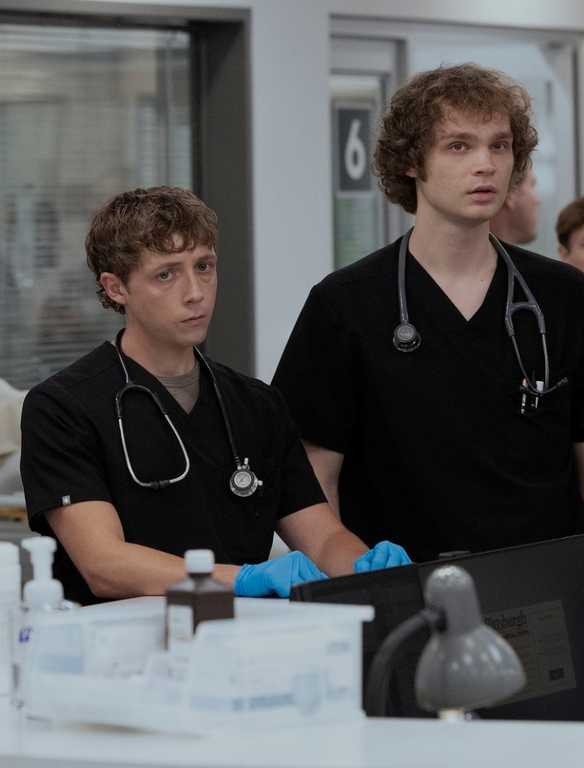 Pitt Ranking Is 'The Pitt's Dr. Robby Going To Die in Season 2? These 9 Clues Are ...