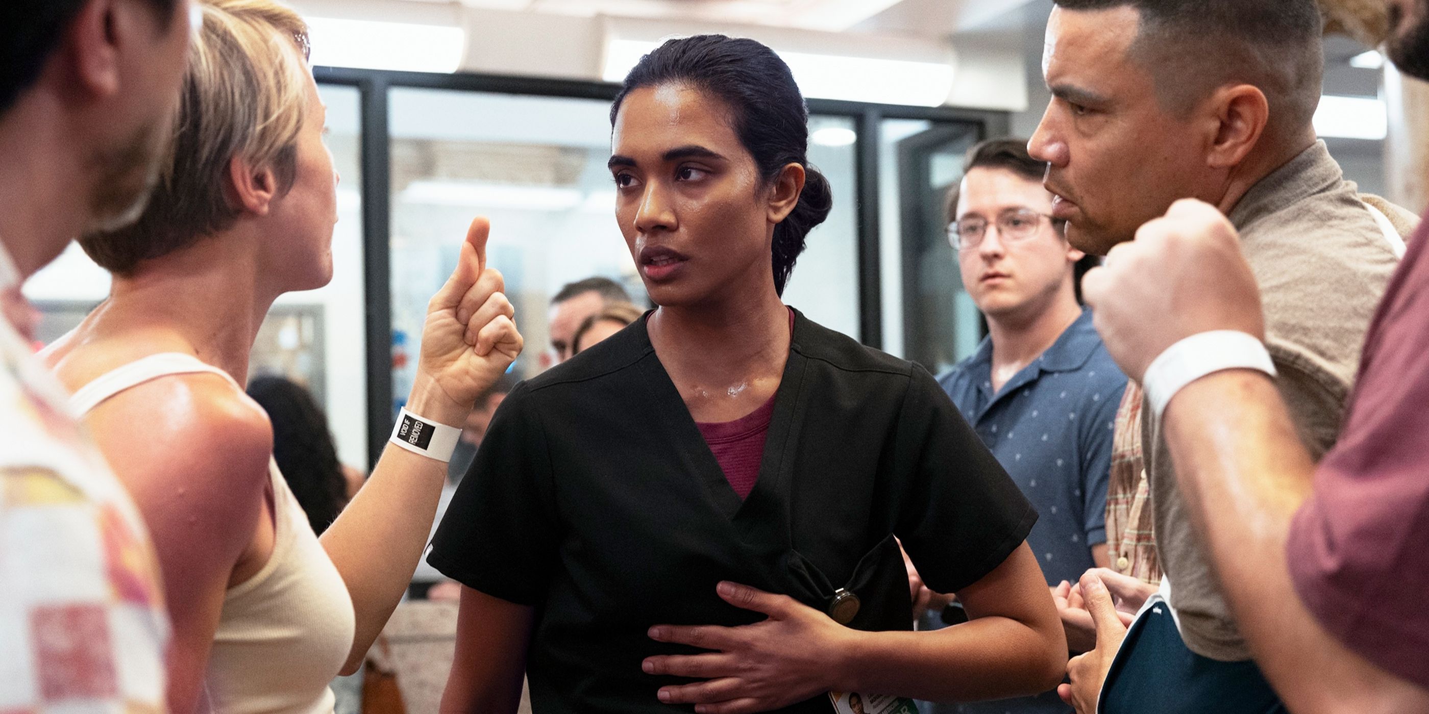 'The Pitt's Unexpected Doctor Panic Attack Is a Turning Point for Season 2's Shift