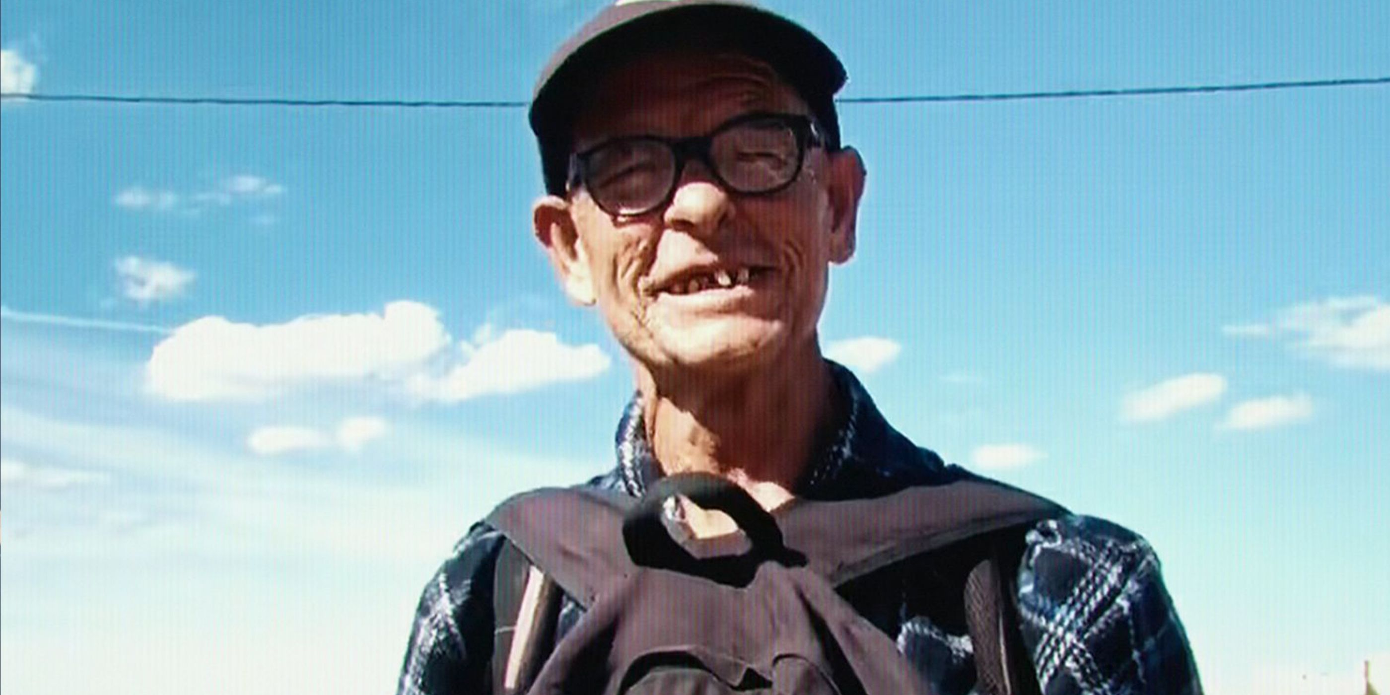 Netflix’s Easy-To-Binge 2-Part True-Crime Hit Is Pulling in ‘Tinder Swindler’ Fans