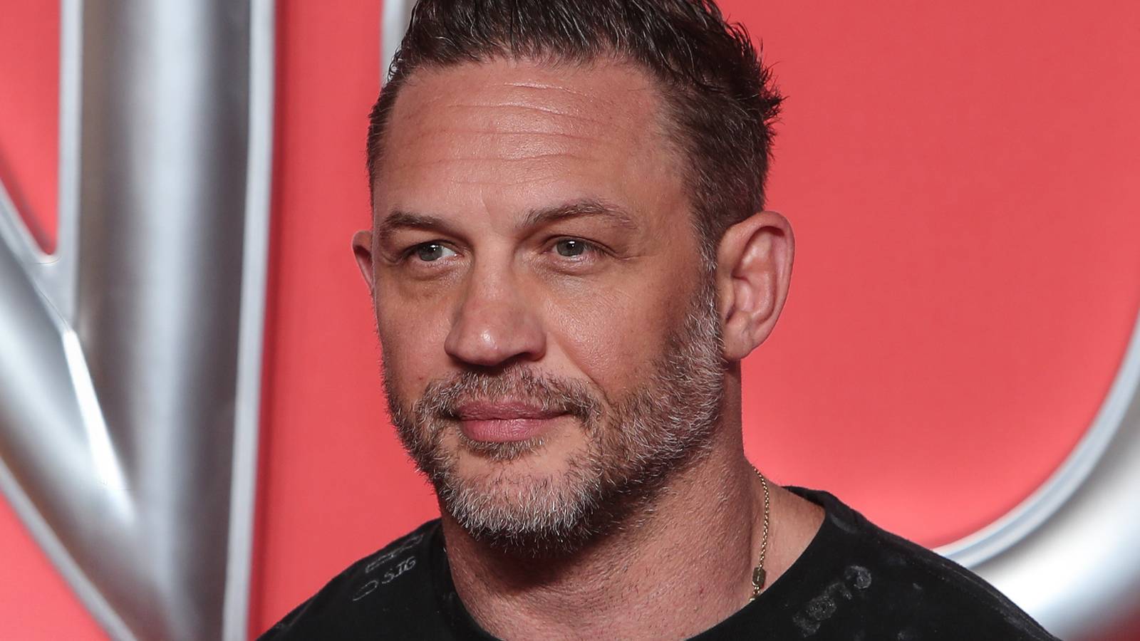 Tom Hardy's Brutal Action Thriller Is Giving John Wick a Run for His Money on Netflix
