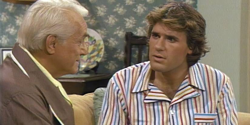 Jim J. Bullock as Monroe Ficus sitting next to Ted Knight's Henry in 'Too Close for Comfort'