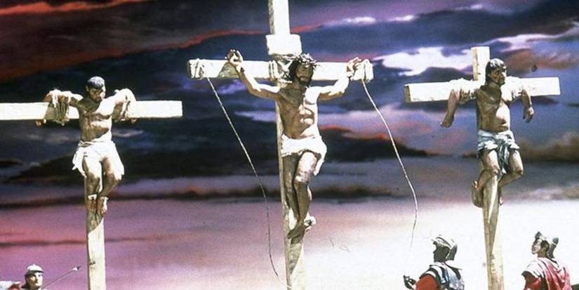 Jesus and two other criminals crucified in 'The Miracle Maker'