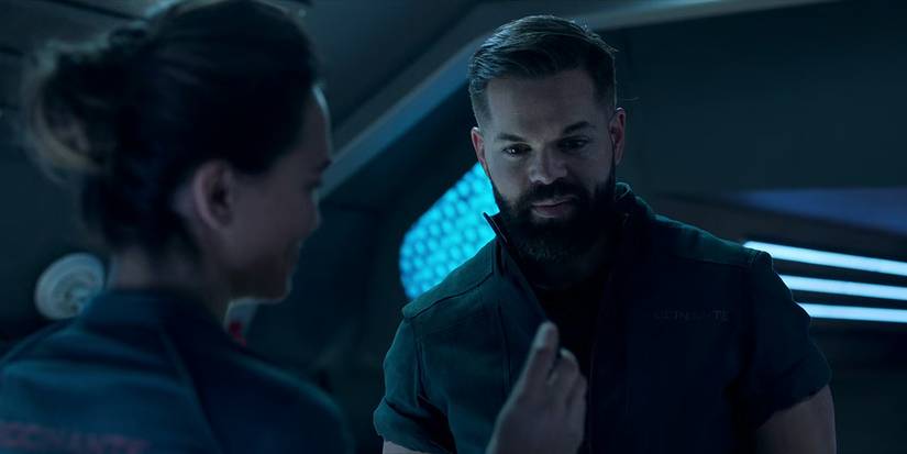 Wes Chathman and Nadine Nicole in 'Babylon's Ashes' from 'The Expanse'