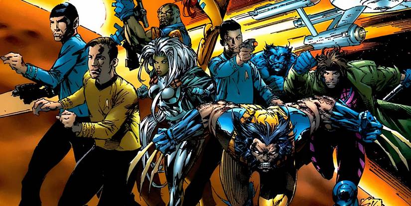 X-Men and Star Trek teams moving together in Marvel Comics