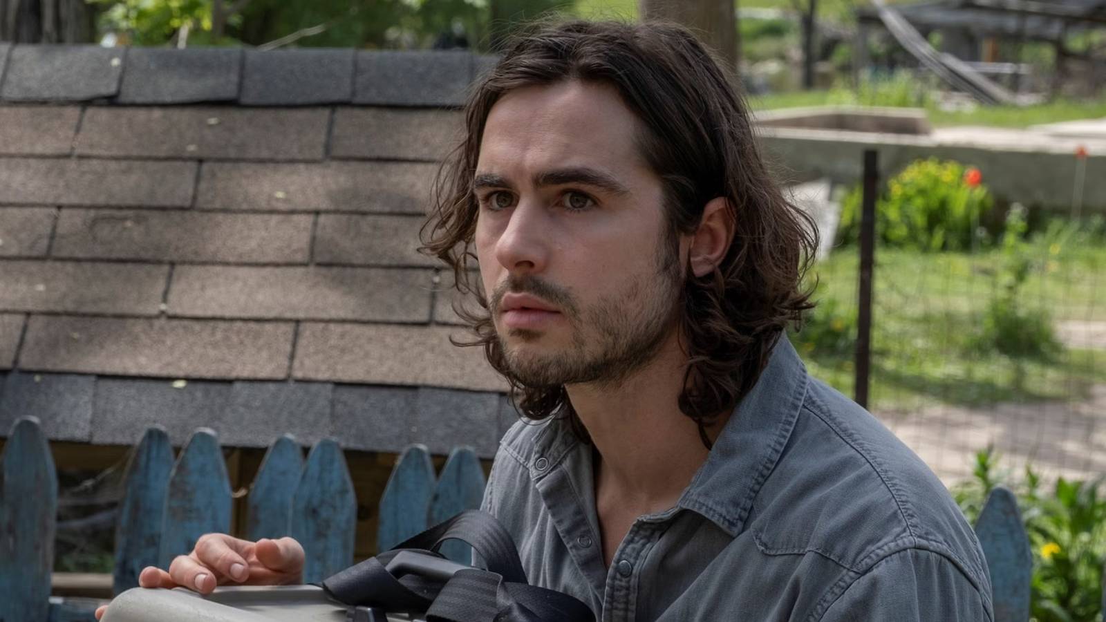 Hulu's Post-Apocalypse Sci-Fi Drama Is One of Its Best Kept Secrets — and Its Most Frustrating