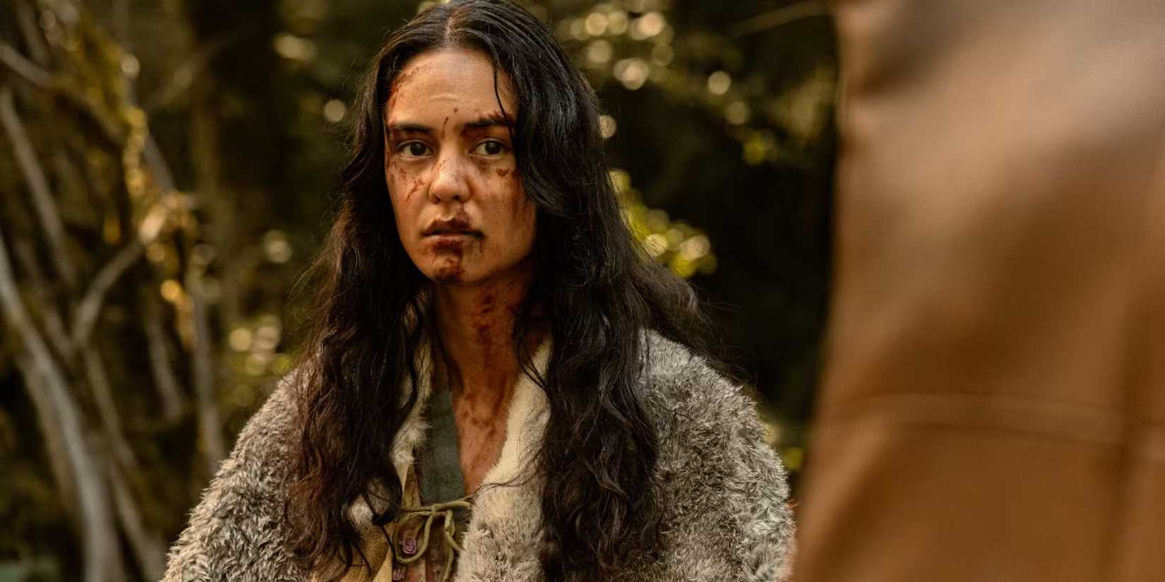 Courtney Eaton as Lottie, with blood on her face in Yellowjackets Season 3 Episode 8.