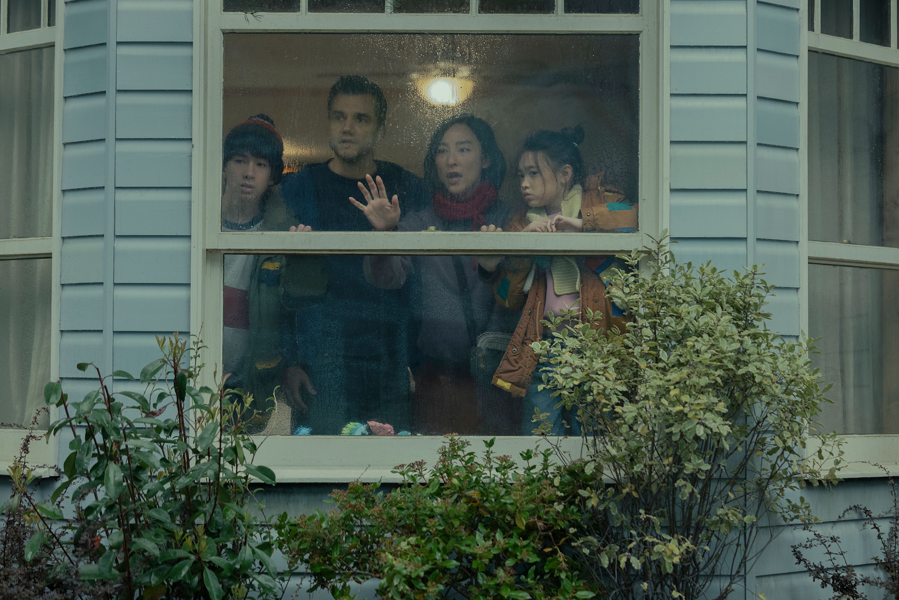 Netflix Officially Locks in Release Date for New Sci-Fi Thriller ...