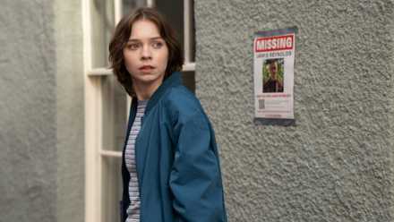 Emma Myers as Pip in 'A Good Girl's Guide to Murder'