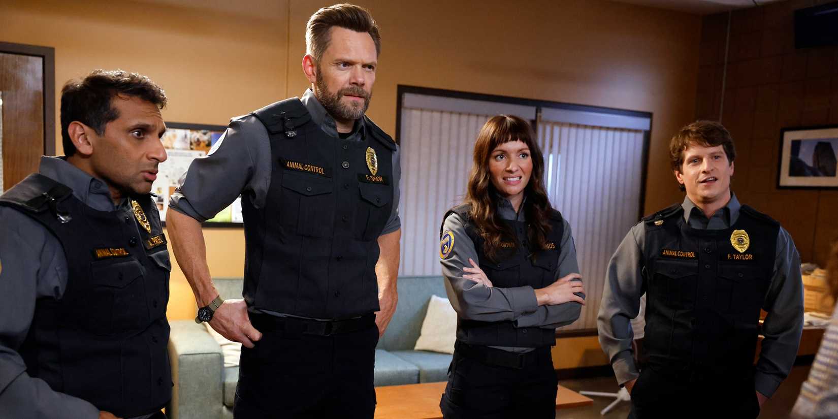 ANIMAL CONTROL: L-R: Ravi Patel, Joel McHale and Grace Palmer in the "Bats & Camels" episode of ANIMAL CONTROL airing Thursday, Apr. 2 (9:01-9:31 PM ET/PT) on FOX. © 2026 Fox Media LLC. 