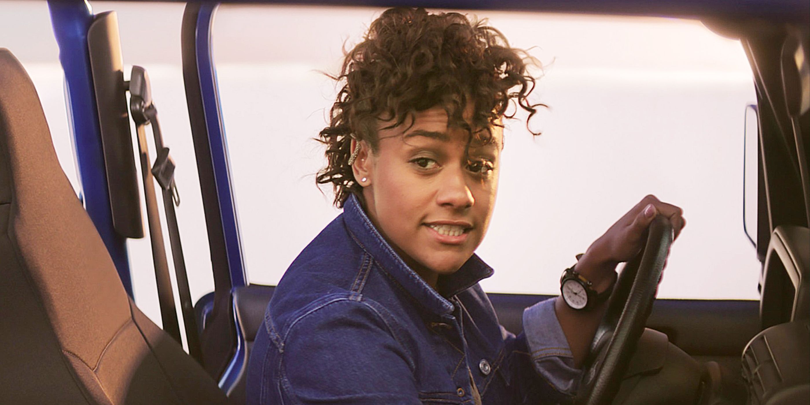 Henry Cavill’s Spy Thriller Misfire Is Suddenly a Global Apple TV Hit 2 Years Later