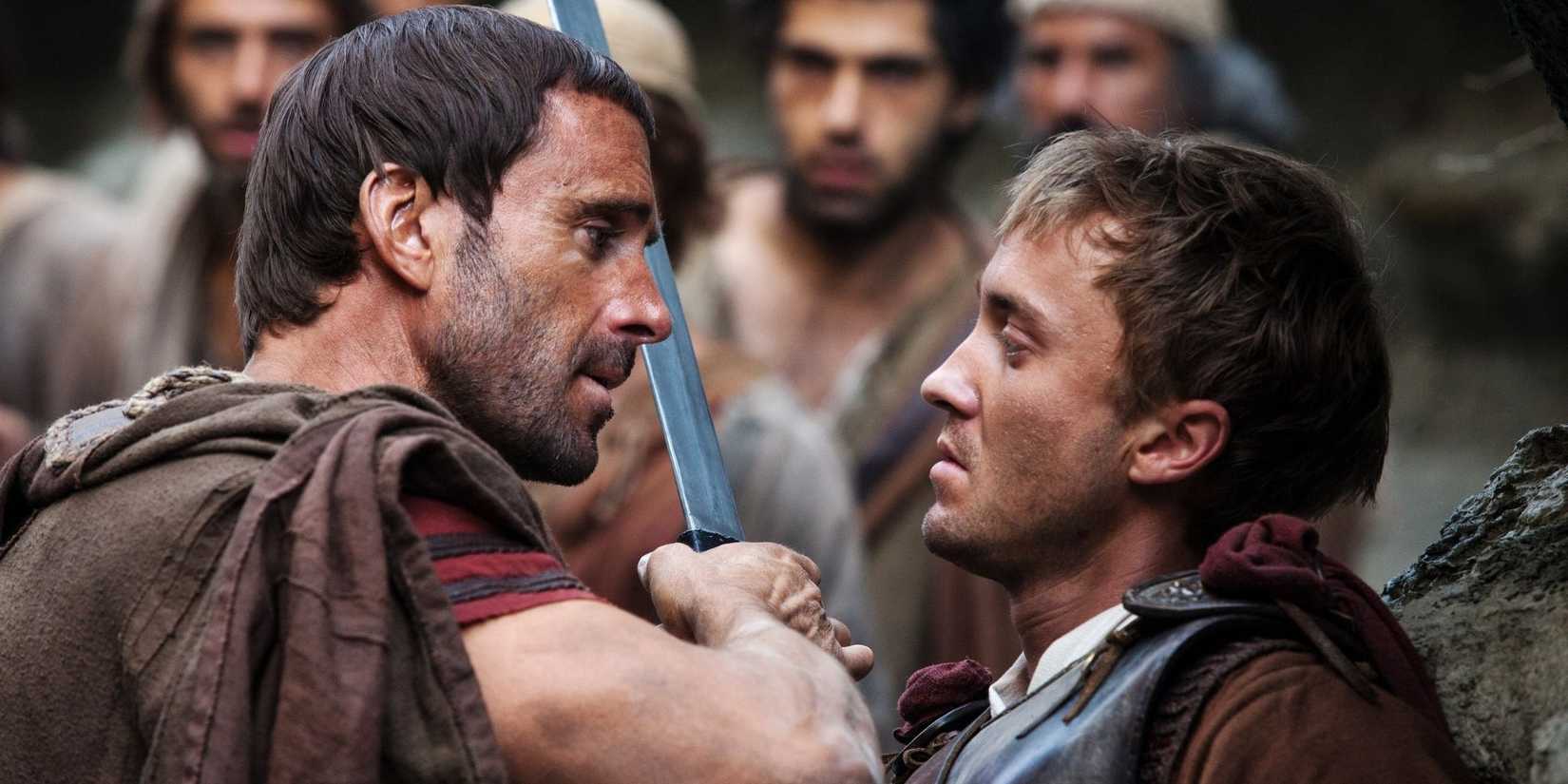 RISEN, l-r: Joseph Fiennes, Tom Felton, 2016. ©Sony Pictures Releasing/courtesy Everett Collection