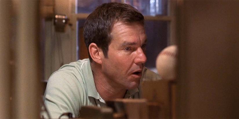 Frank Sullivan (Dennis Quaid) falando em um rádio amador em 'Frequency'.
