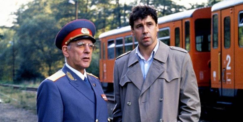 Donald Sutherland and Stephen Rea looking ahead in 'Citizen X'