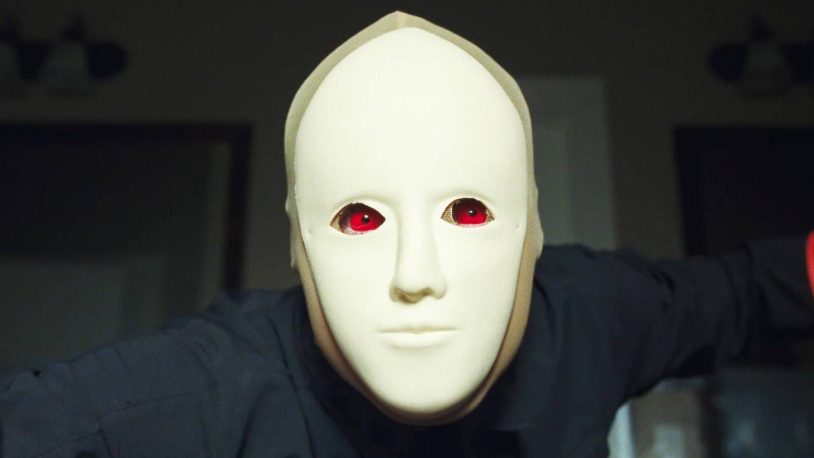 'Faces of Death' Review: Dacre Montgomery Is Insidiously Magnetic in an ...