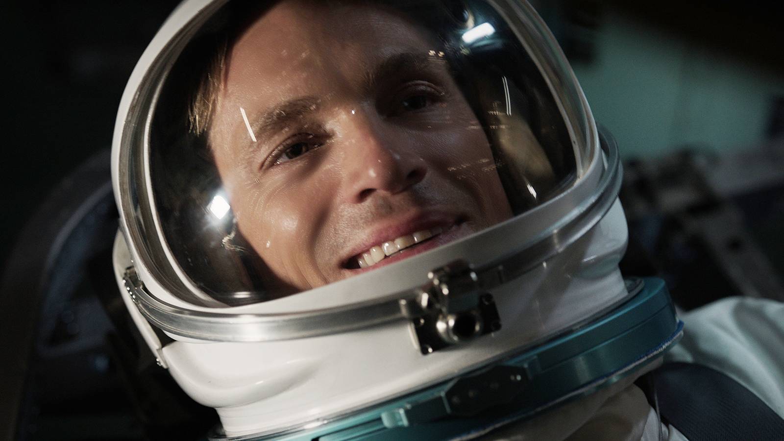 Apple TV’s First Sci-Fi Super-Hit Passes Massive 500-Day Streaming Milestone