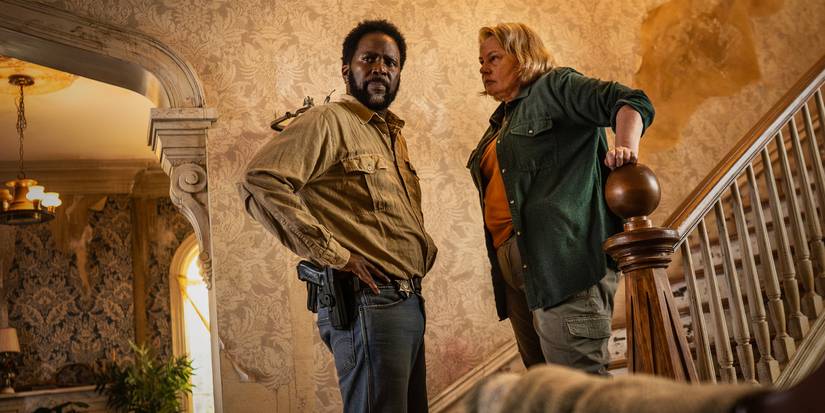 Harold Perrineau and Elizabeth Saunders in From Season 4 Episode 1
