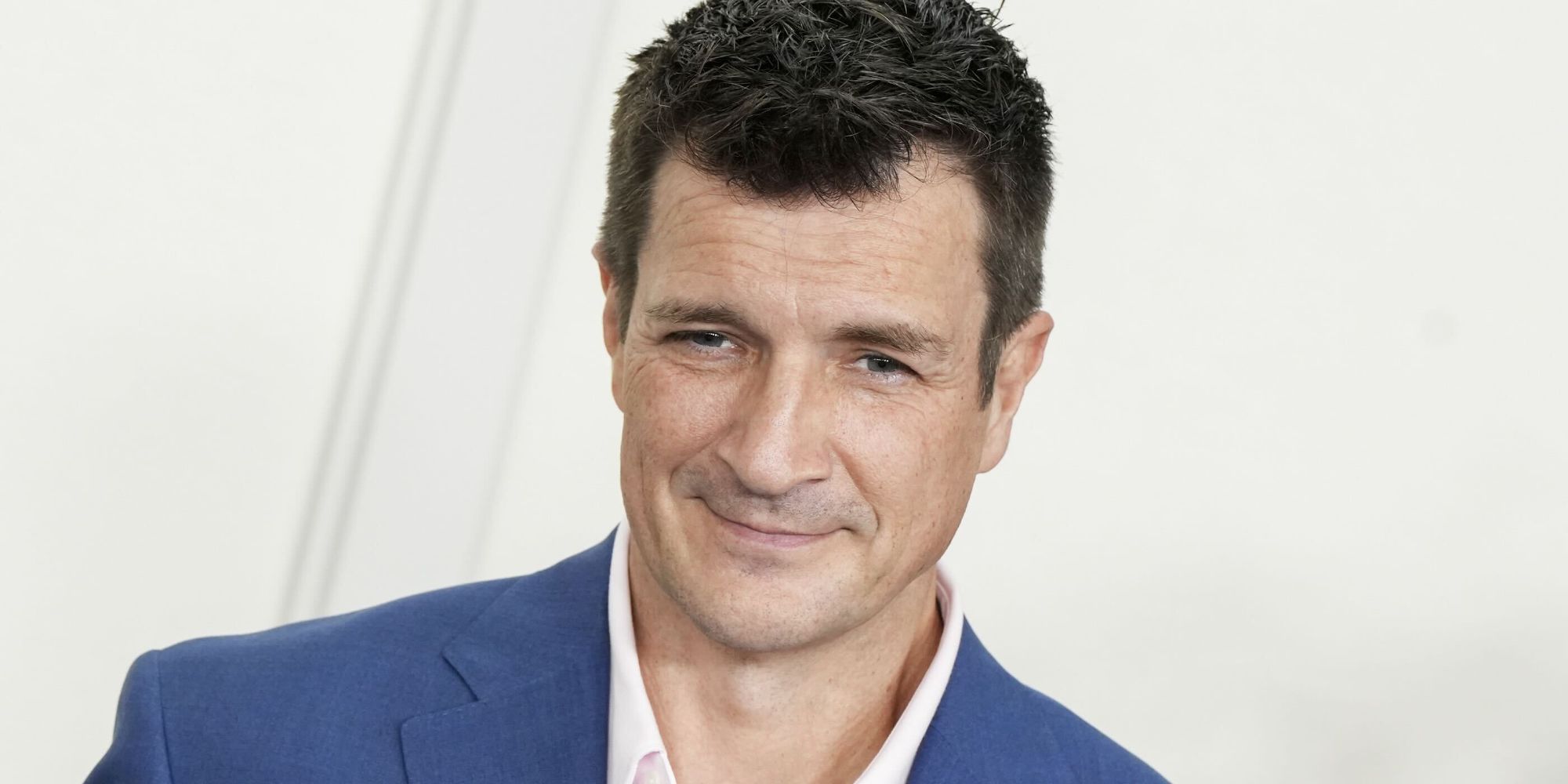 Nathan Fillion's 8-Part Crime Thriller Is So Good, Fans Are Watching It on a Loop