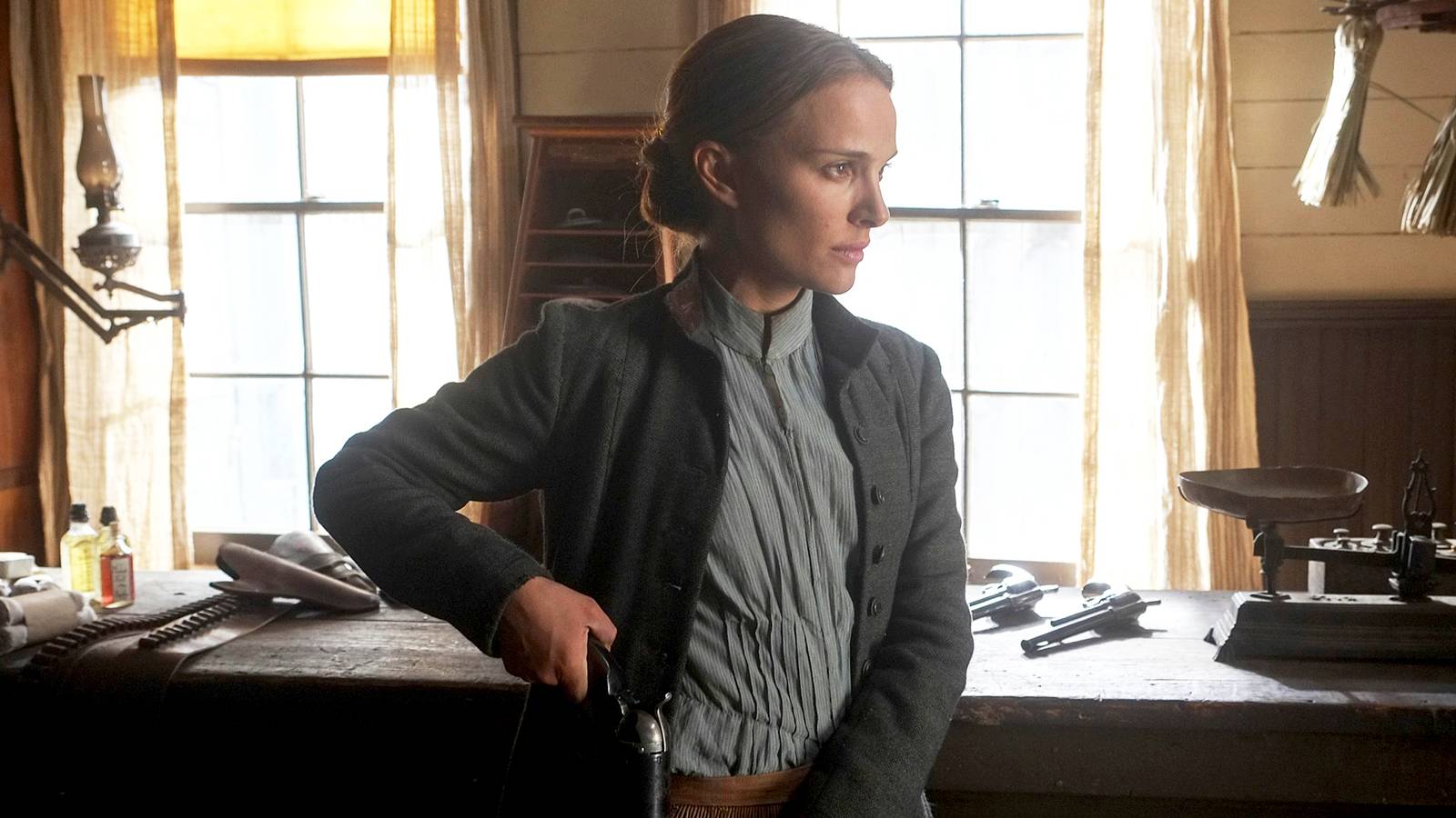 Jane-Got-a-Gun-Natalie-Portman