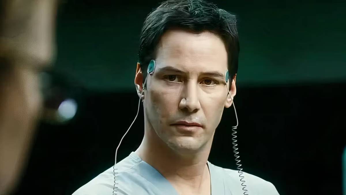 Keanu Reeves’ Disastrous Sci-Fi Remake Officially Returns as a Streaming Hit