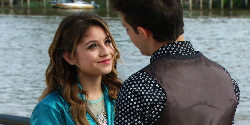 Karol Sevilla and Ruggero Pasquarelli as Luna Valente and Matteo Balsano in the hit Disney telenovela 'Soy Luna.'