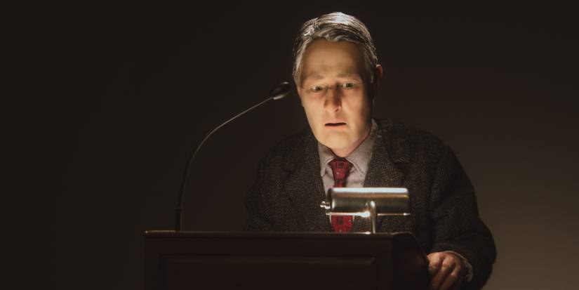 Michael giving a speech in 'Anomalisa'