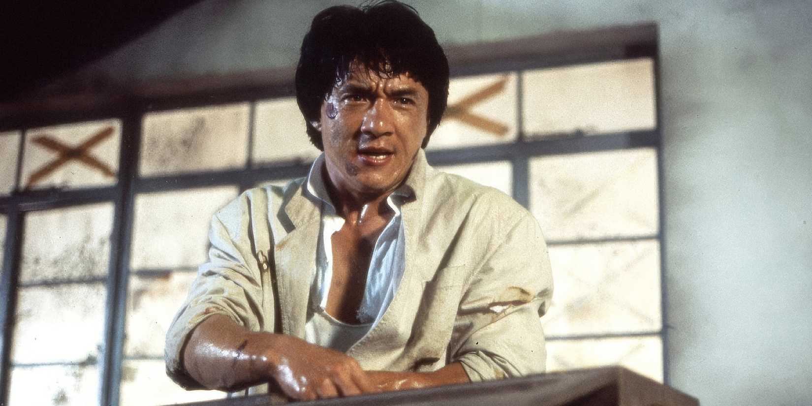 A sweaty Jackie Chan in Police Story 2