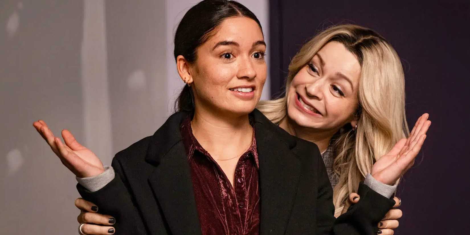 Sydney Agudong e Julia Chan em Ripple