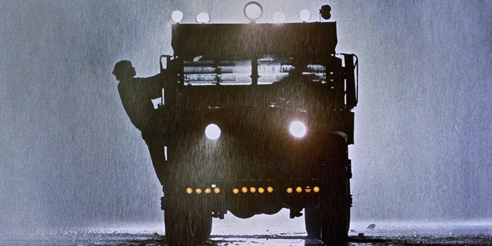 A truck driving at night under the rain in Sorcerer 