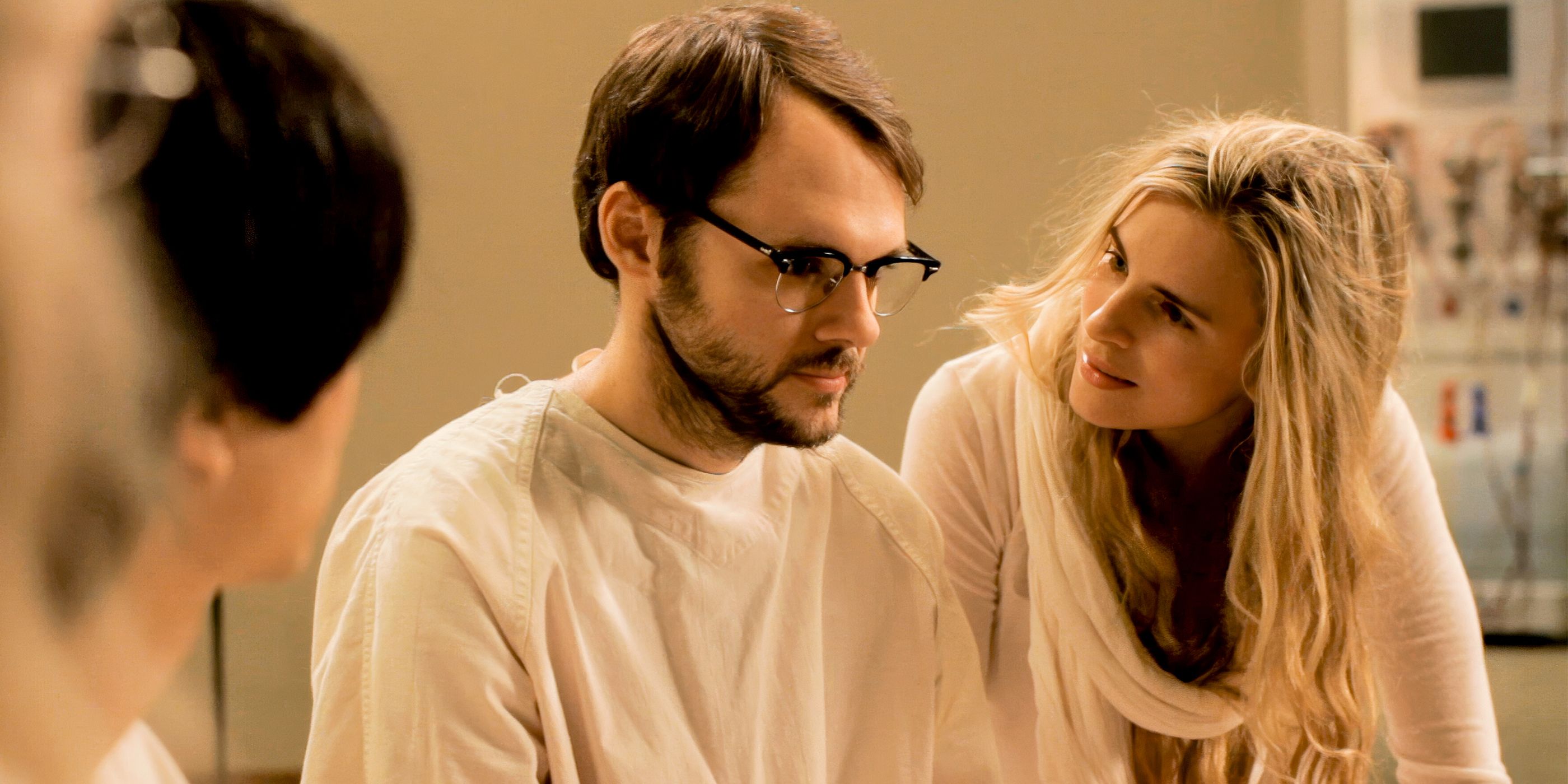 10 Thrillers That Keep You Guessing From Start to Finish