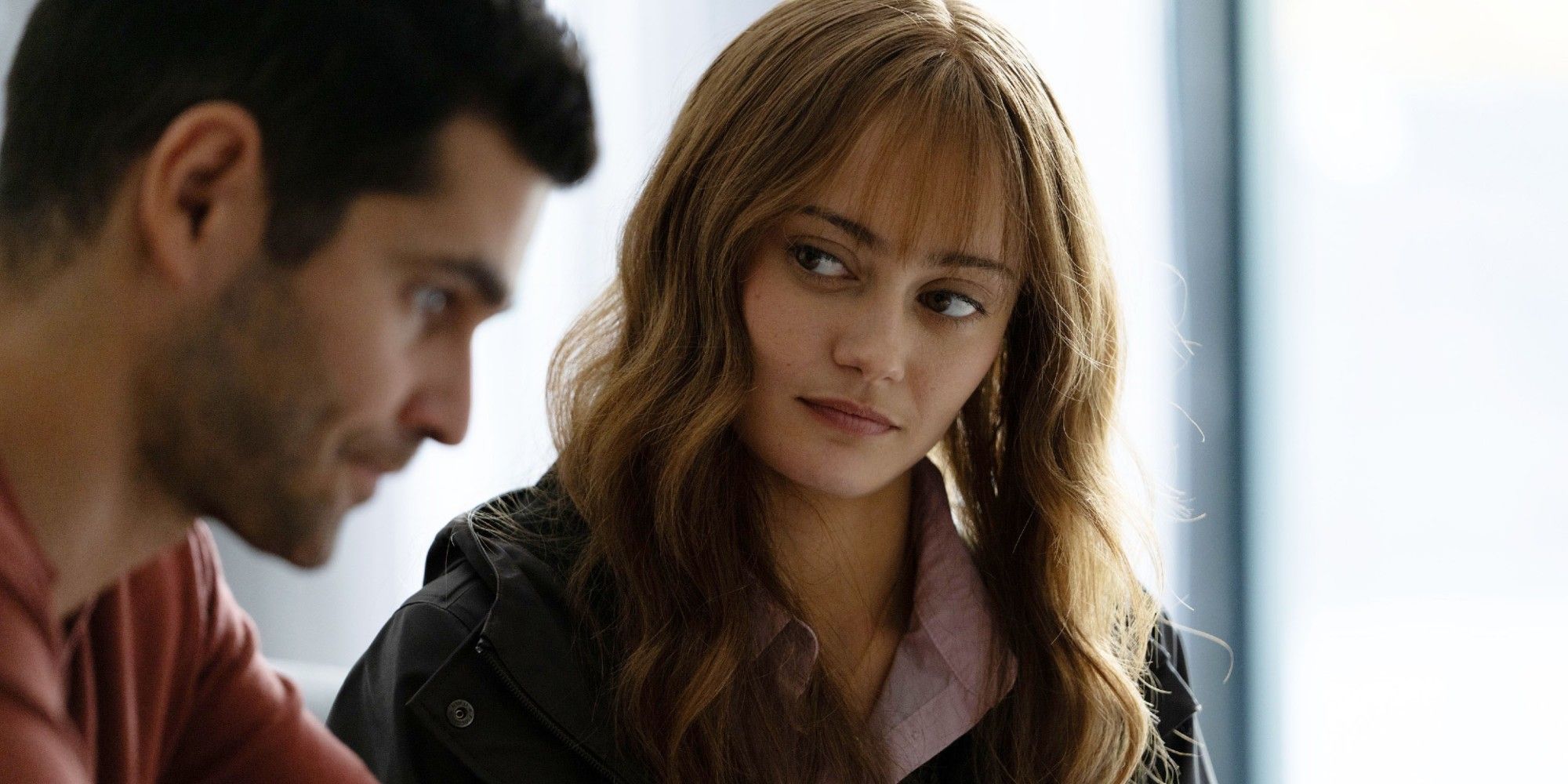 Ella Purnell looking at someone in Sweetpea