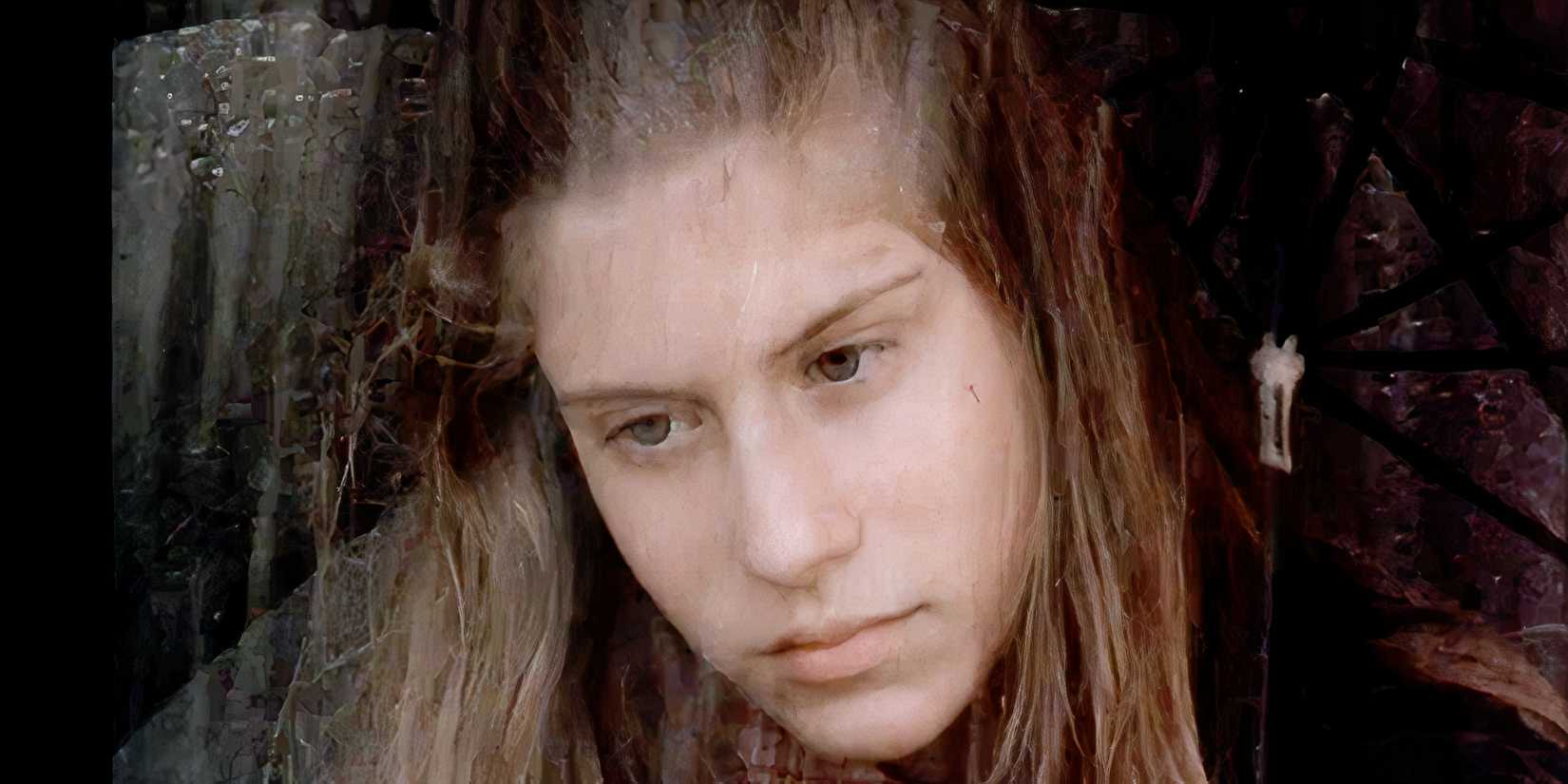 The Child, horror film from 1977, actress Rosalie Cole in the rain