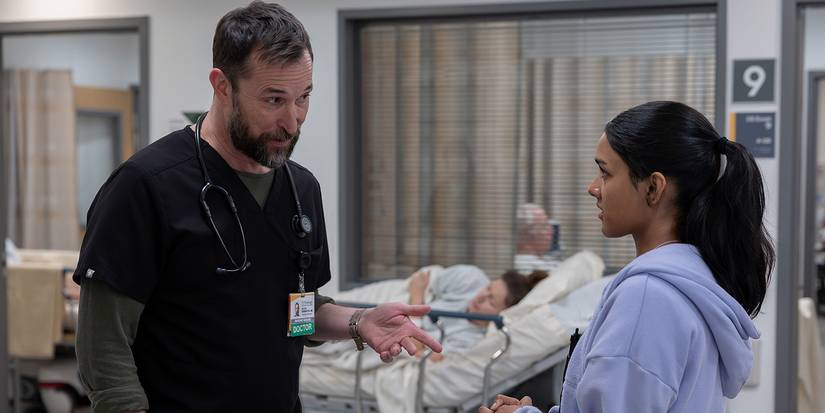 Robby talking to Victoria in The Pitt.