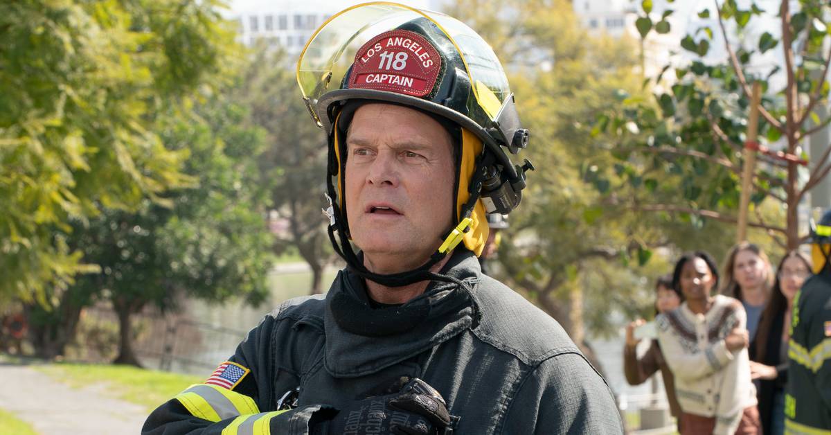Peter Krause Sets Official TV Return Date